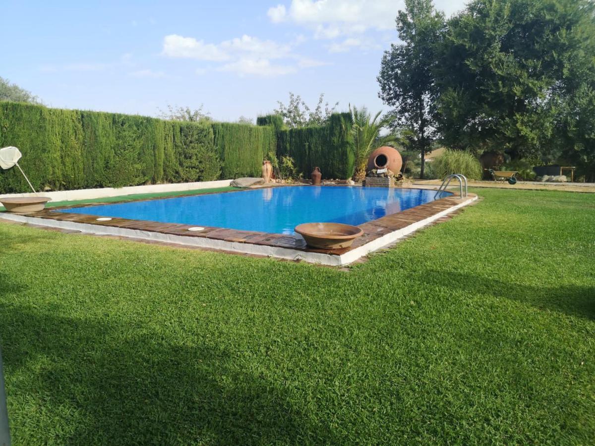 Villa Botero Constantina Exterior foto